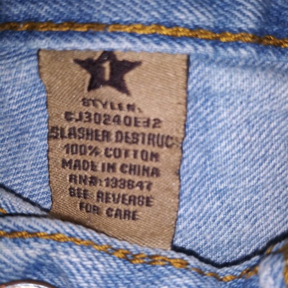 "Celebrity Pink" Slasher Destructed Jean Shorts - Picture 6 of 6